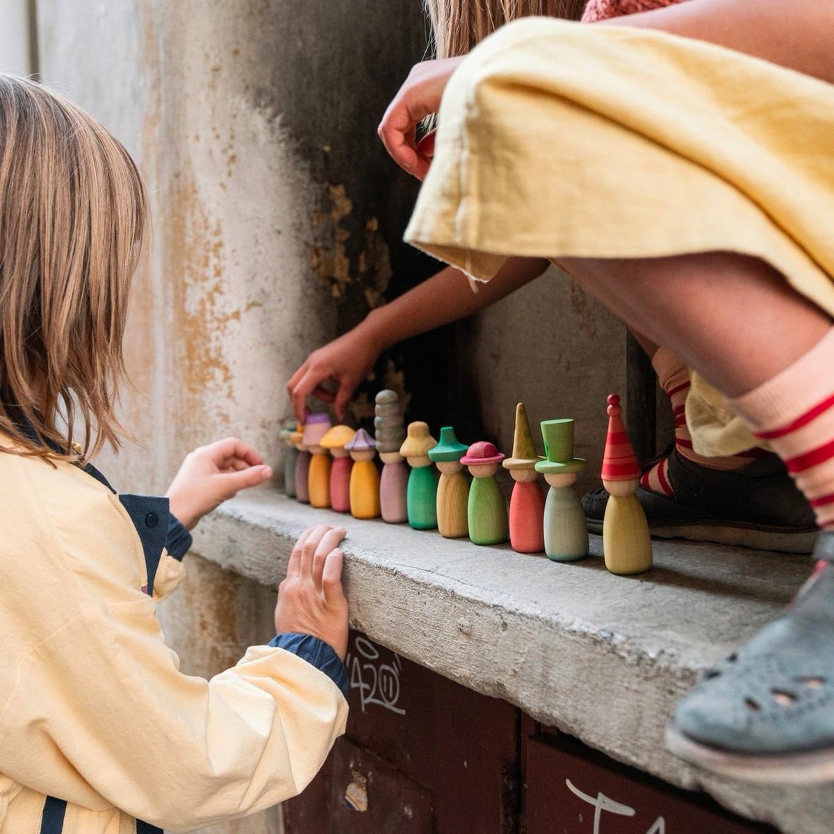 kidcollective_'s tweet photo. Kids take the city 🏙️ by #grapat 

We’re so excited about this new collection inspired by childhood and city living. 

#woodentoys #sustainabletoys #childrenstoys https://t.co/xysFAbJx4X