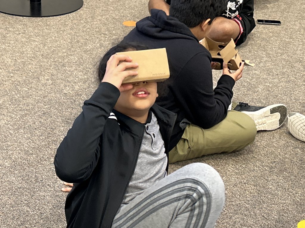 Pratt_TE's tweet photo. Never a dull moment in 5th grade. We are going on a virtual field trip back in time during the American Revolution. #humbleisd #TimberwolvesMoment @MichelleCappel9 @HumbleISD_TE @TEMsSowa https://t.co/Xf8I8wiKPU