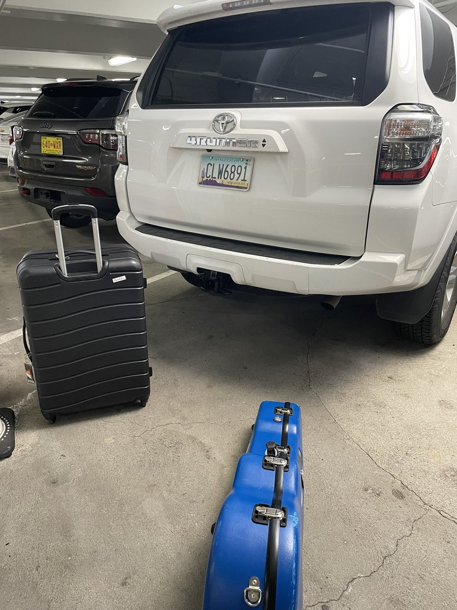 GrantMaloySmith's tweet photo. Loaded up rental #drums and #bass amp into my 4Runner. Plus my #guitar and luggage. For tonight’s #IndieCollaborative show with 15 Grammy nominees performing! https://t.co/B1sXJiKHQQ https://t.co/qjKhYXtDx2