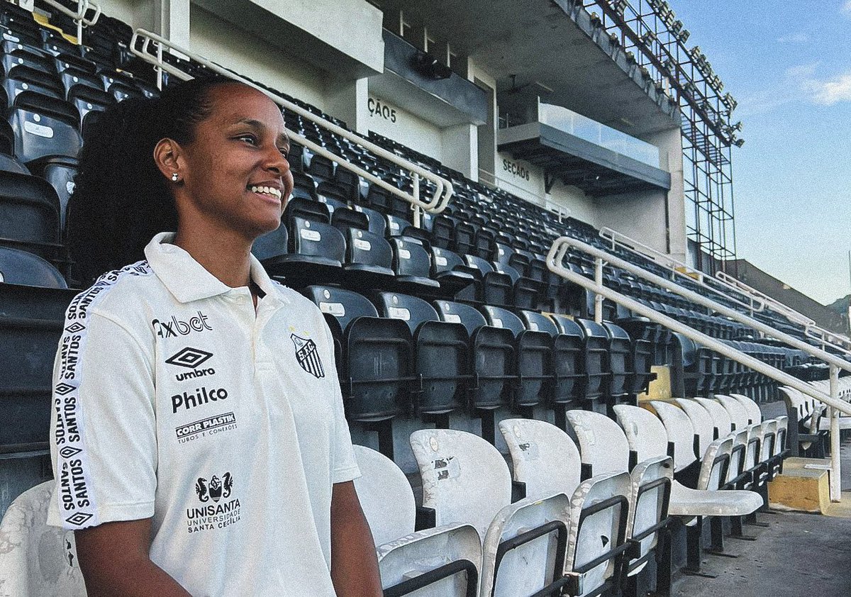 “Eu sempre fiz parte desse lugar, por isso continuei vindo aos jogos, pelo amor que tenho pelo Clube. Voltar para o Santos FC é a realização de um sonho” 💬

De volta pra casa! 🏟️