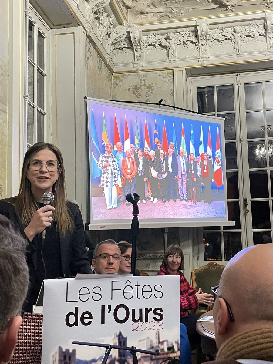 Celebració de la inscripció de les Festes de l’os al Patrimoni immaterial de la Unesco a Arlès-sur-Tech. #fêtesdelours #arlesdetec #pratsdemollo #santllorenç <a href="/ComuEncamp/">Comú Encamp</a> <a href="/GovernAndorra/">Govern d'Andorra</a> <a href="/UnescoAndorra/">Comissió Nacional Andorrana per a la UNESCO</a> <a href="/DescarregaEva/">Eva Descarrega</a> <a href="/ordinoesviu/">ordinoesviu</a>