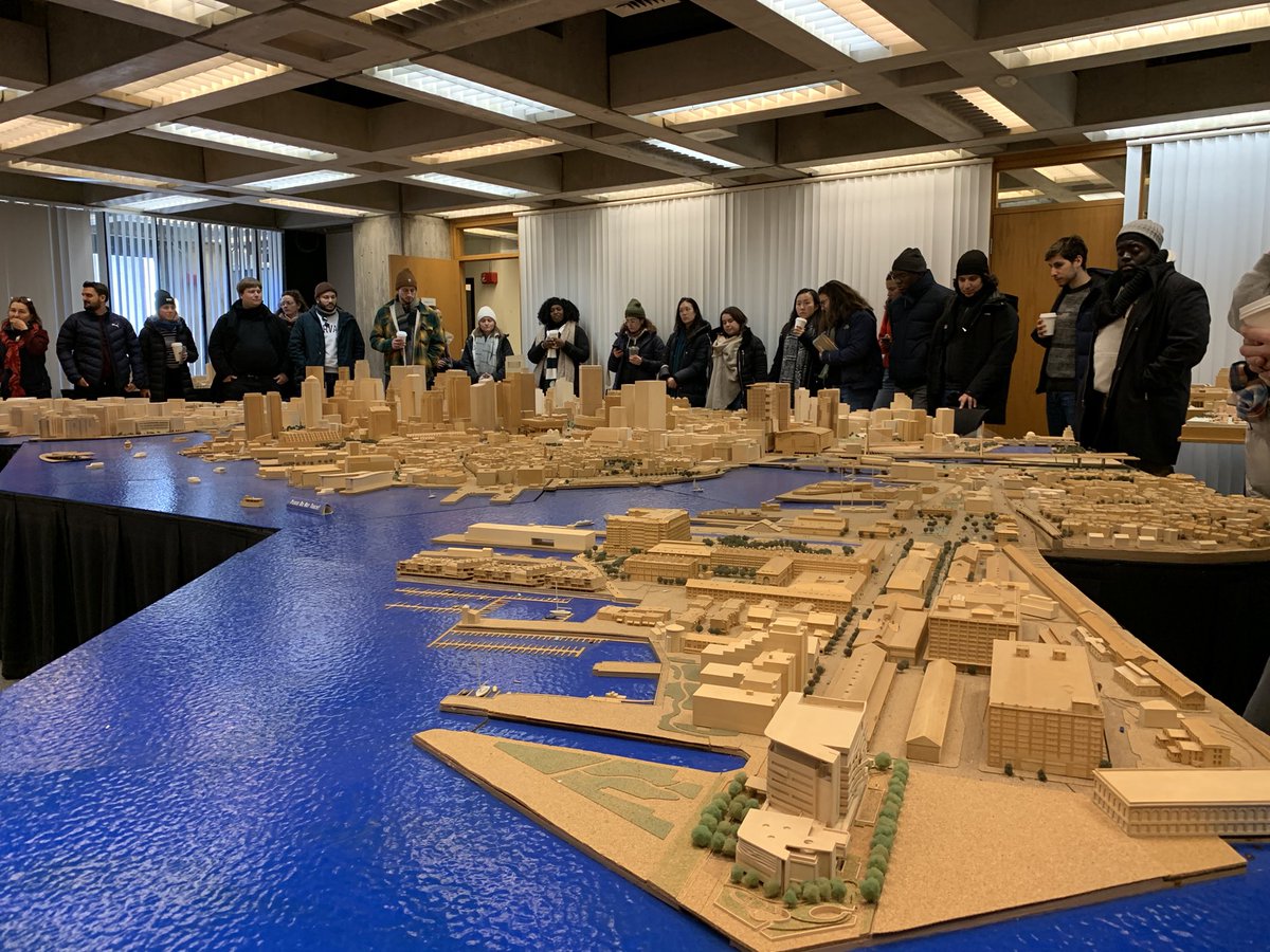 Justin de Benedictis-Kessner (@jdbk) on Twitter photo Here at <a href="/CityOfBoston/">City of Boston</a> City Hall on a <a href="/Kennedy_School/">Harvard Kennedy School</a> graduate student field trip. Can’t wait to see students’ applied policy projects this spring! Here at <a href="/CityOfBoston/">City of Boston</a> City Hall on a <a href="/Kennedy_School/">Harvard Kennedy School</a> graduate student field trip. Can’t wait to see students’ applied policy projects this spring!