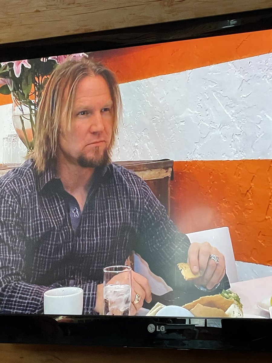 ErinJDocherty's tweet photo. I forgot about “Keith Urban” Kody… ew https://t.co/ojrTYX657u