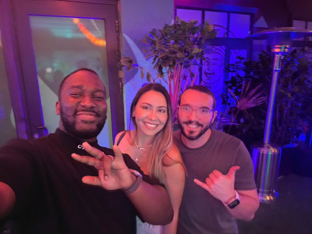 Laura Rodriguez🌴 tweet media