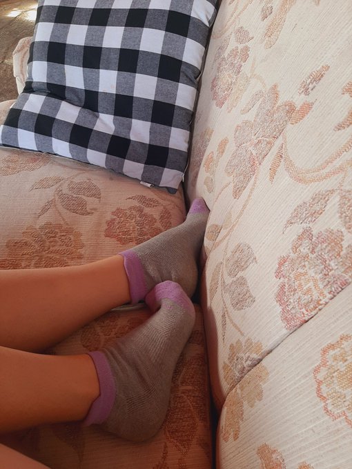 Wanna see more? Check out my OnlyFans! 😉😍 Click the link!!  https://t.co/ng2pLQBHbi  #feet #feetfinder<a href="/tag/feet"class="tags"><span>#feet</span></a><a href="/tag/feetlovers"class="tags"><span>#feetlovers</span></a><a href="/tag/socks"class="tags"><span>#socks</span></a><a href="/tag/toes"class="tags"><span>#toes</span></a><a href="/tag/toeslovers"class="tags"><span>#toeslovers</span></a><a href="/tag/onlyfansbabe"class="tags"><span>#onlyfansbabe</span></a>