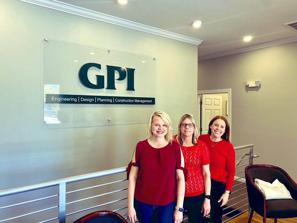 Whitleeweeks1's tweet photo. GPI Tallahassee Goes Red ❤️
#GPIGoesRed #GPIConnect https://t.co/LmhveTc6YR