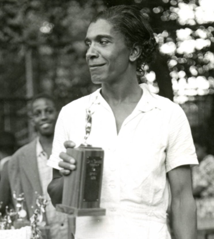 A name to remember, and never forget: Ora Washington.

From the Germantown neighborhood of Philly, Washington was a trailblazer for women, for Black athletes, and for so many more. Read her story below ⬇️

usta.com/en/home/stay-c… 

#bhm