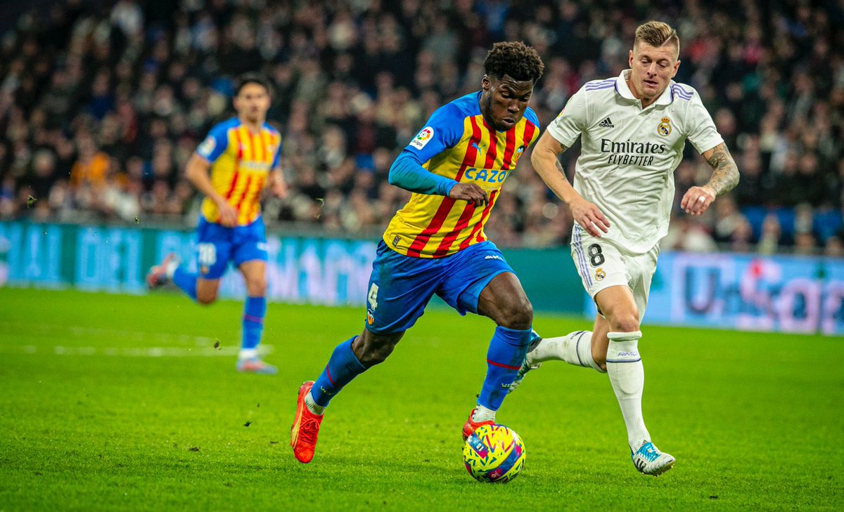 Togetherness. 🤞🏿 Team.

#laliga #yunusmusah #bernabeu #noiinteam #team #togetherness