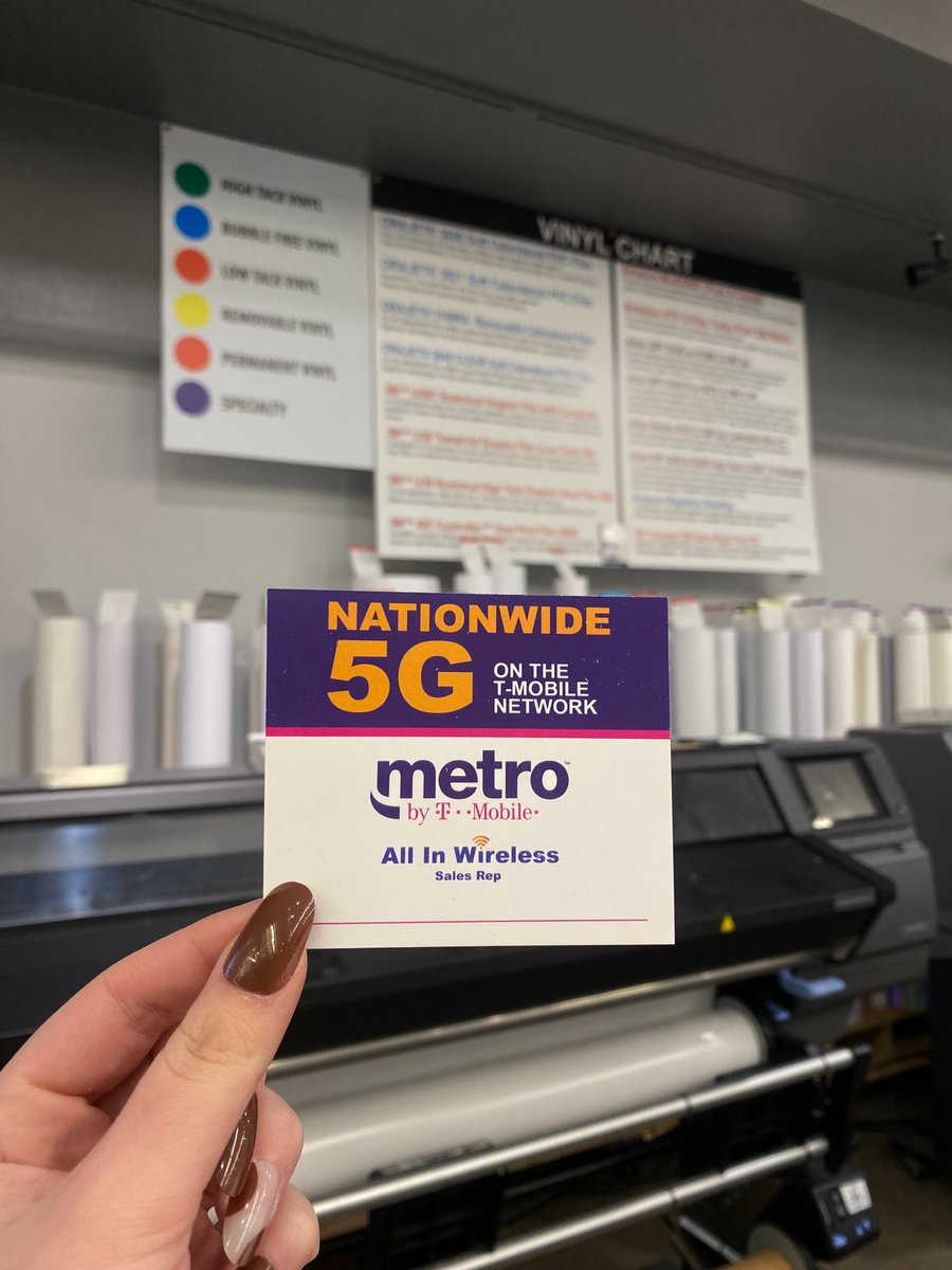 DesignOnePrint's tweet photo. We Love Designing & Printing Business Cards of ALL Styles! #PrintedWithD1P #printing #lasvegas #metro #tmobile #businesscards https://t.co/gpUU9fCkSZ