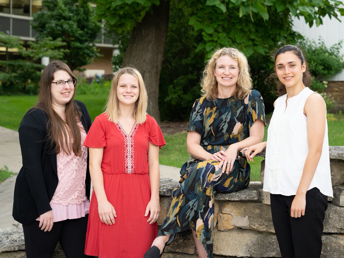 🩺Happy #NationalWomenPhysiciansDay to our <a href="/UW_medicine/">University of Wisconsin Department of Medicine</a> residents, chief residents, and associate program directors! Here are just a few of the amazing women physicians we are celebrating today, with gratitude for those who came before.🩺