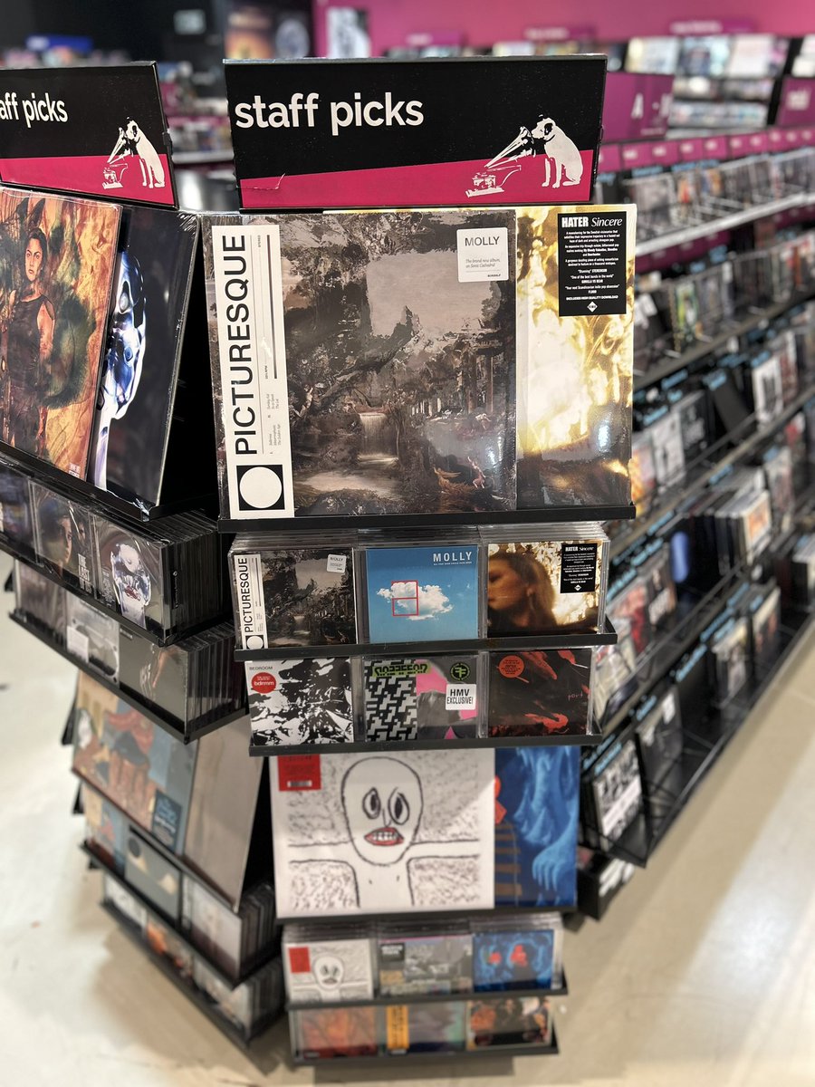 New #StaffPicks for #NewMusicFriday including @kennybeats @MurderCapital_ @MFDOOM @WilmaArchers @niluferyanya @nosajthing @vritra322 @ctress_a @smellybdrmm @work1ngmensclub #hmvForTheFans