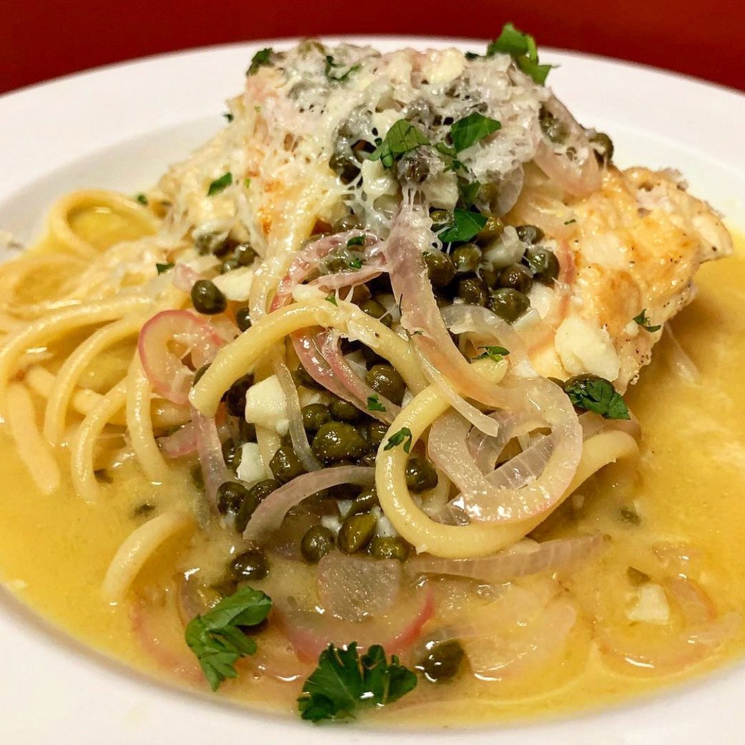 We plan to be open on this frigid Friday night!
🍽❄️🎉🤩
Stop on out for some Chicken Piccata!
Chicken Paillard over fresh made fettuccini pasta with a lemon caper herb beurre blanc, Parmesan cheese and parsley!
AT #FORTEJAMESTOWN 

Now open Tuesday-Saturday
Dinner: 5-9pm