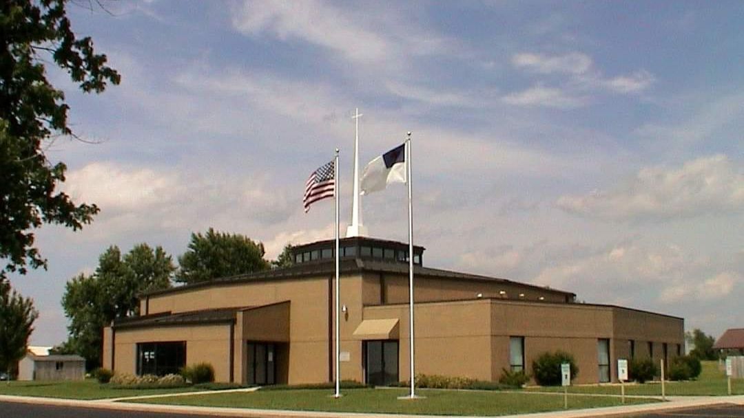 Marshfield C. C. tweet media