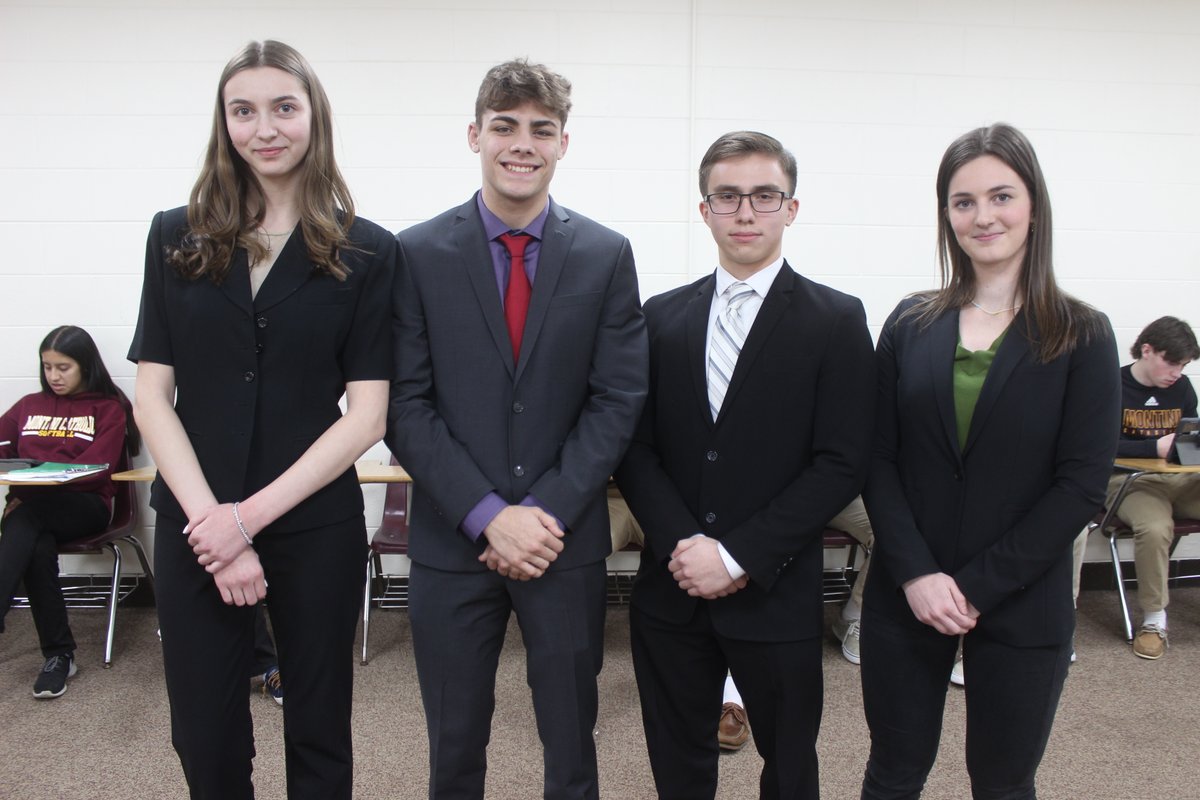 Mock Trial Day in Political Science!  Counselors Angela Banov, Alex Silveyra and Anna D'Anca.  
(On the docket - Novak vs. City of Parma - a case that is currently pending certiorari before the Supreme Court of the United States.)
#WeAreMontini