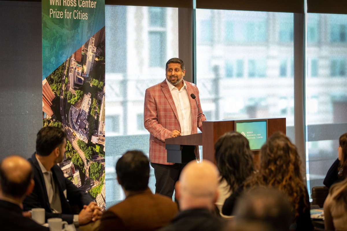 Rogier van den Berg tweet media