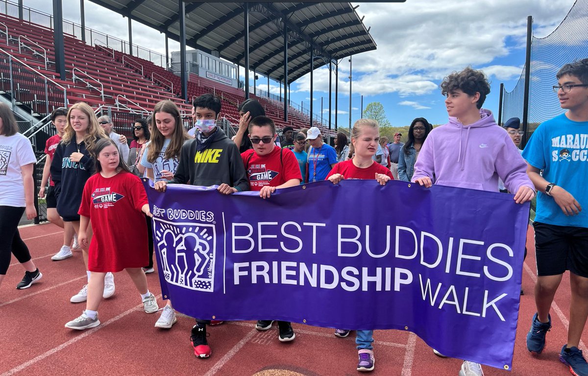 BestBuddiesNJ's tweet photo. #FlashbackFriday to last year's #FriendshipWalk at Mount Olive High School!

Are you ready for launch week in just 10 days? Sign up for your local Friendship Walk at  https://t.co/98qdNAKo5U

#BestBuddies #InclusionWithoutLimits https://t.co/XDI1Dhnbaj