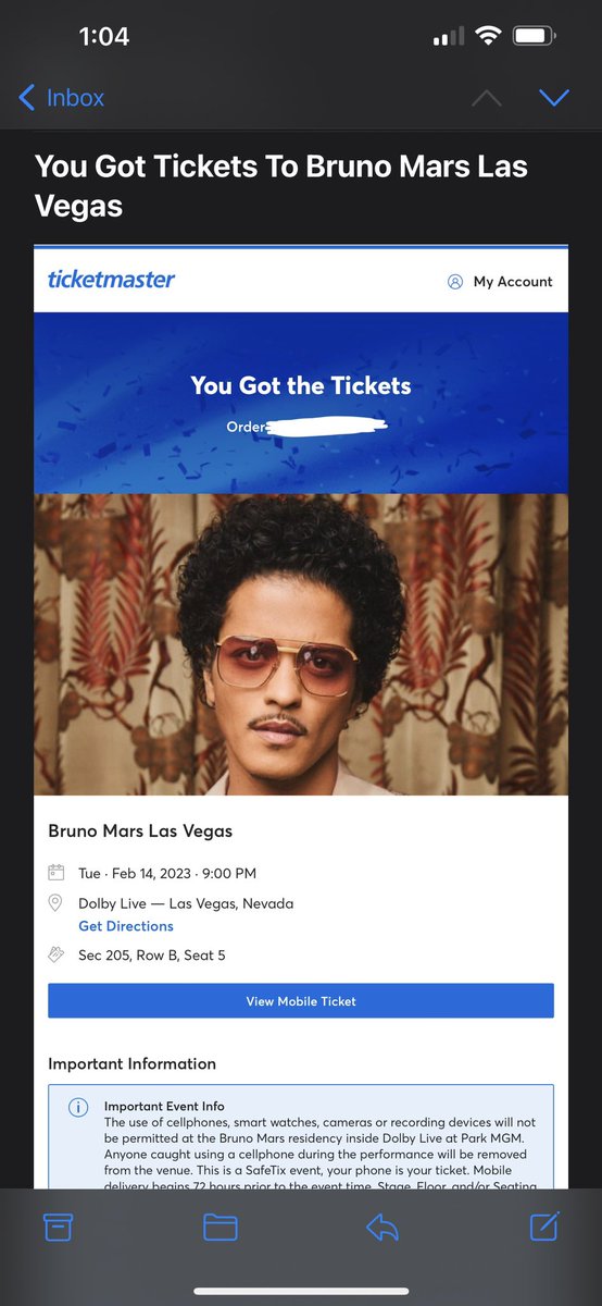 BaddieRi's tweet photo. My school advisor asked me this morning, “What can you do for YOU today. For your mental health?”

My Response…. @BrunoMars #ValentinesDay2023 #PutMeFirst https://t.co/qlr2IEe8wE