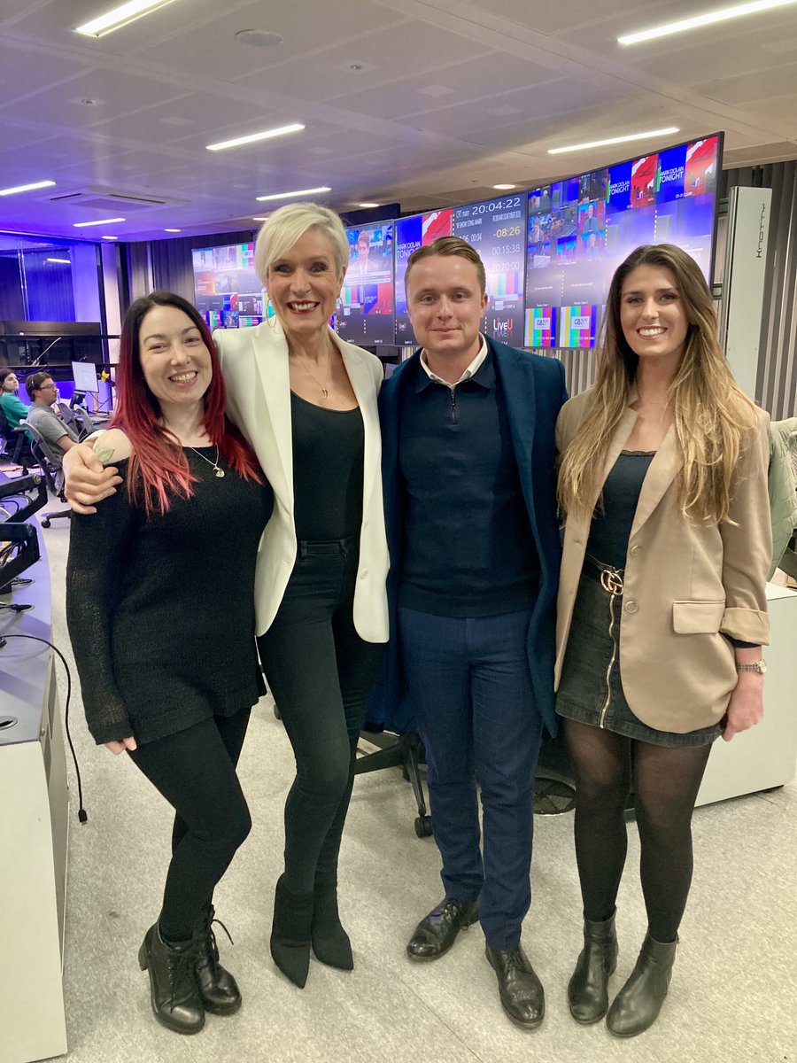 Working on a Friday night not really work when spend it with such amazing ⁦<a href="/GBNEWS/">GB News</a>⁩ peeps 🥰 ⁦⁦<a href="/benjaminbutter/">Benjamin Butterworth</a>⁩ ⁦<a href="/MsDingle/">Ceri Dingle</a>⁩ brill panel, ⁦<a href="/SheronBoyle1/">Sheron Boyle Media</a>⁩ ⁦<a href="/gemma_brett/">Gemma Aitchison (BA hons, MSc, PGCE)</a>⁩ ⁦<a href="/TheRoyalButler/">The Royal Butler</a>⁩ amazing guests, ⁦<a href="/Hoebomedia/">Cass Hoe</a>⁩ &amp; team 🙏🏻#GBNews