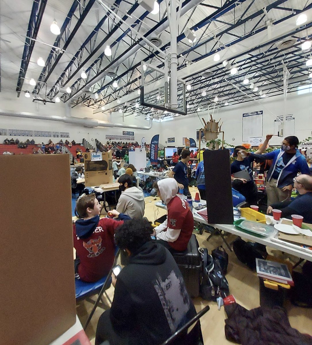Our sister team, Phoenix Robotics, placed 1st for the judge’s choice  award. We are looking forward to continuing our journey this season with <a href="/FIRSTweets/">FIRST</a> . 
#firsttechcelsiorchallenge #TeamRev <a href="/WCSDEmpowers/">WCSDEmpowers</a>