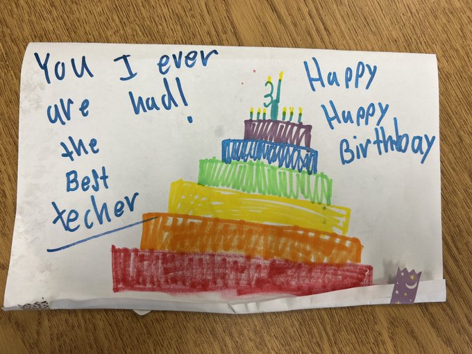 Too sweet! Red Oak Elementary second graders celebrated their teacher’s birthday with special notes and of course, singing Happy Birthday. Thanks for sharing, @AshleyServin112! #112Leads