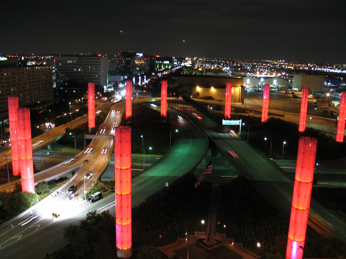 flyLAXairport's tweet photo. Tonight, the LAX pylons will glow red for national #WearRedDay to raise awareness/support the fight to end heart disease. According to @AHACalifornia each year 350,000+ people die of cardiac arrest in the U.S., with everyone's help we can bring that number to zero. #GoRedLA https://t.co/DQ24IkrC7J