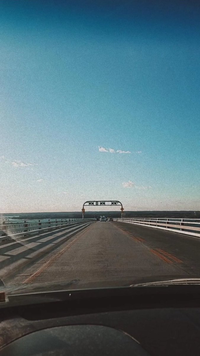 _ravenave's tweet image. Love taking this drive 🖤 #DCnights 🖤✌🏿🏛