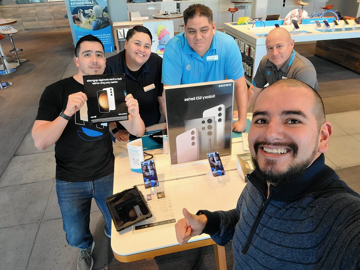 Richard Puente (@silverlogic) on Twitter photo Fountains team selling those samsung S23 preorders! Ready for launch! @gowestregion <a href="/NTX_Market/">The NTX Market</a> #GoWestGalaxyS23 Fountains team selling those samsung S23 preorders! Ready for launch! @gowestregion <a href="/NTX_Market/">The NTX Market</a> #GoWestGalaxyS23