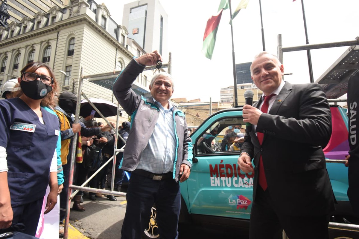 ivanariasduran's tweet image. ¡El #MédicoEnTuCasa ya es una realidad! 
Gracias al municipio de #Bonn y la #EmbajadaDeAlemania, por esta acción común y por donar al municipio paceño este móvil eléctrico de #Quantum que ampliará la atención de salud en los barrios...(Hilo)