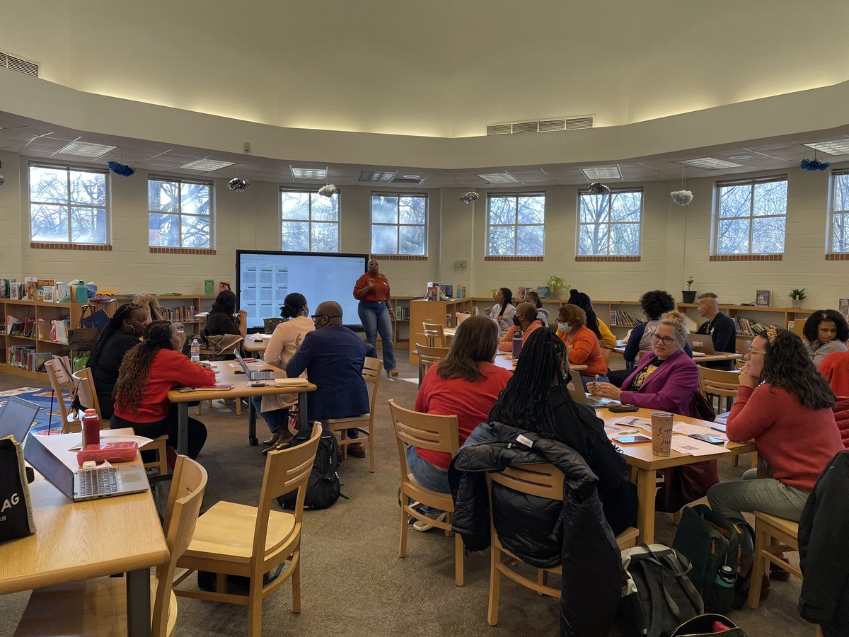 DrCSLPadgett's tweet photo. S/o to @WilhelminaRegi3 for leading the #JMC with projections for SY24 and scheduling. Thank you for the insight!! @drkalag @docdrewlovett https://t.co/2sLCR1LRnm