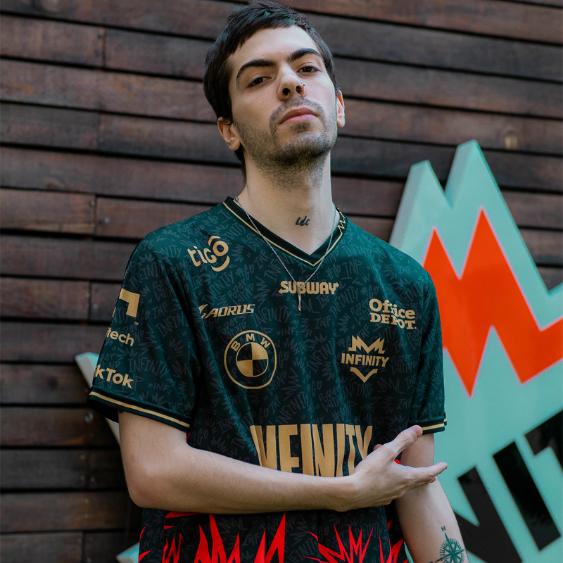 InFinitye_sport's tweet photo. ¡LUCE TU #PasionInfinita CON EL NUEVO JERSEY! 😎
Viste orgulloso la piel del #PoderLatino como @zzzerito y enfrenta cada partida con nuestro jersey oficial 2023 👕
🔗 Compra el tuyo ahora desde la web de @KappaMX
#goINF ♾️ #LLA 🏆 #KappaMX 🇲🇽