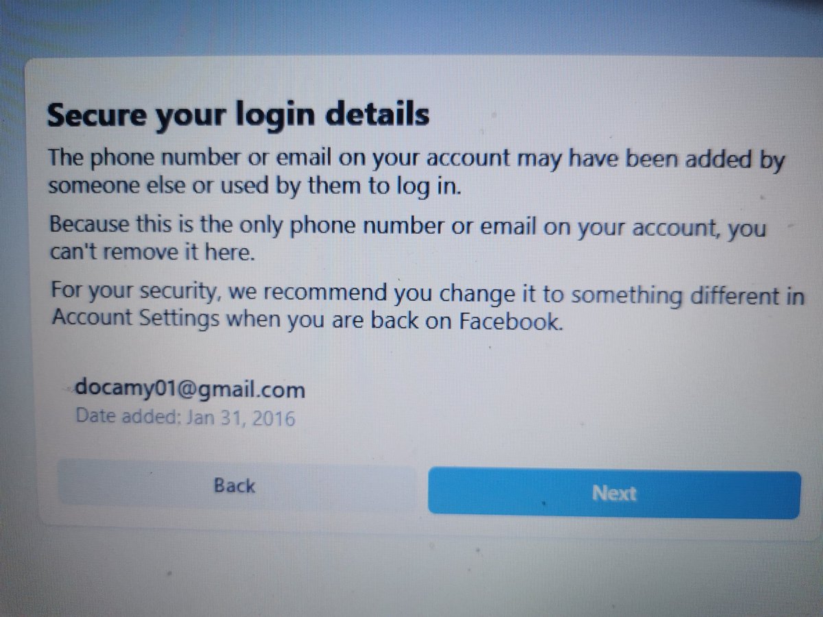 amaliaHermosur1's tweet photo. @titovlogs77 Me too @titovlogs70 someone is trying to hacked my account. They are trying to get my personal info. Pero sabi ko nga "don't me" 😂😂😂 https://t.co/qBdWTraffl