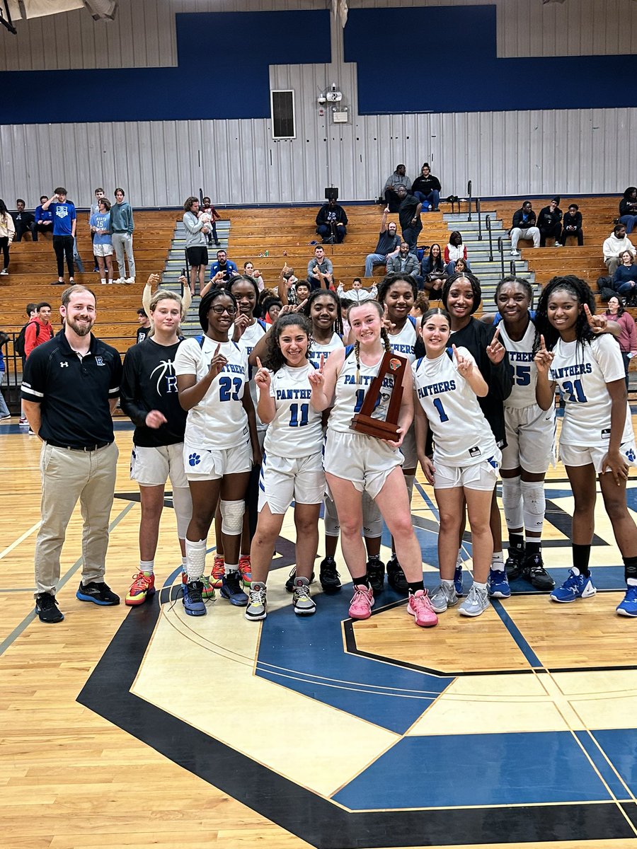 paetynmiller10's tweet photo. We did it!! We made history, first time Ridgeview Lady Panthers have one a district title!! I wanted to accomplish this before I left and we did it!!! #LoveMyTeam @1on1YourShotOn1 @underscouted @PGHFlorida https://t.co/FKJOHnmyee