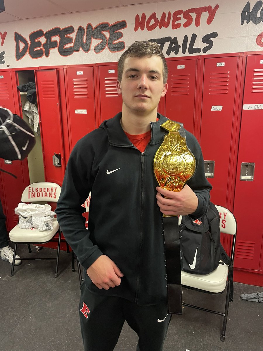 Boys pick up the W over North Callaway 85-52 to move to 16-6 and 5-1 in EMO conference play! Guys came out locked in defensively and was flying around all night on both ends. The Belt goes to Kaden Kinsler who had a Heater going! 40 points &amp; 8 3 pointers! He was cookin! 🔥🔥🔥