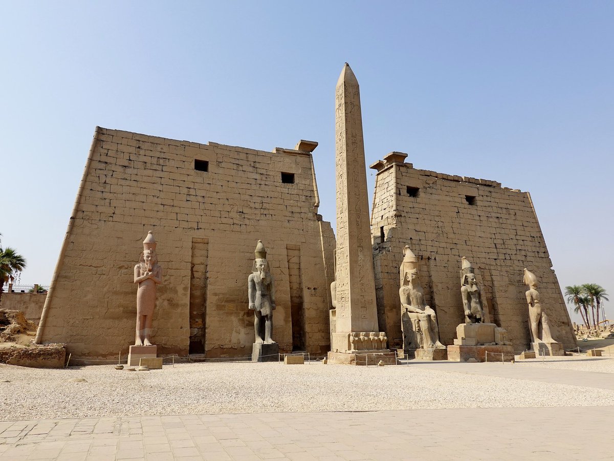 TonyTrupp's tweet image. How did the Ancient Egyptians carve and move their megalithic obelisks?
Here’s a thread with some clues showing how they might have done it…