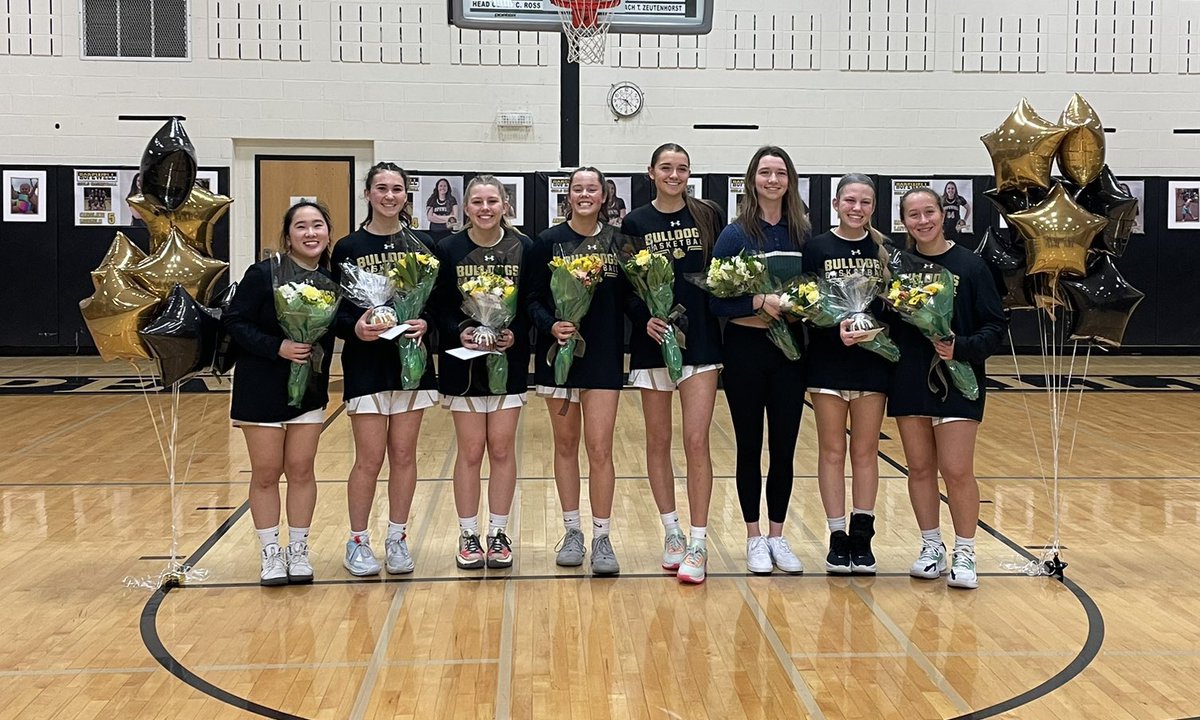 HVGBBall's tweet photo. Thank you to all who came out to support our HVGB Class of 2023 as we picked up a 57-20 win over Nottingham on Senior Night!  Led by Gillian Magner with 16 points!! https://t.co/rKv6vh4y1r