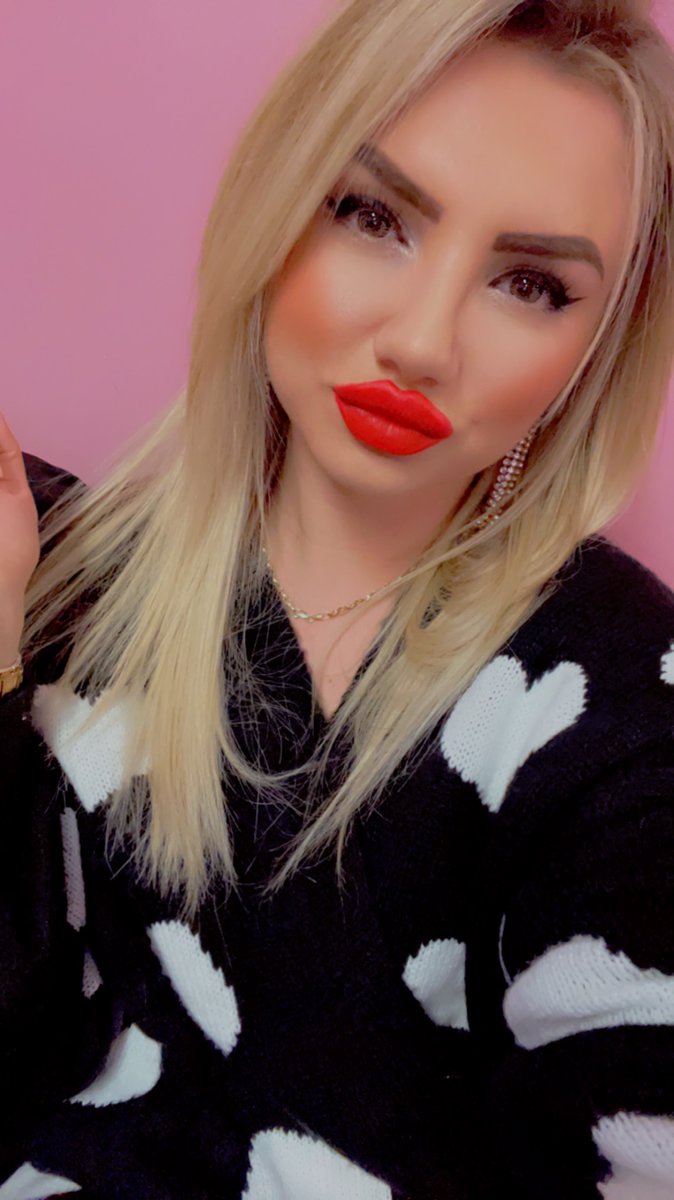 StudyMarme's tweet image. Heeeeelp i need followers 
Onlyfans.com/inocentme