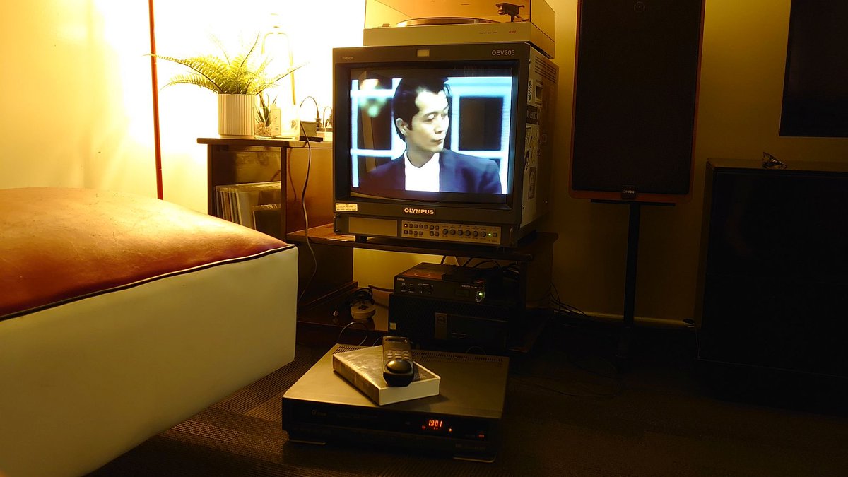 double_oh_two's tweet image. A couple of VHS tapes of 'Morning Star Ballads' by 'waterfront dining' popped up on Discogs a few weeks back. Felt good to cross it off the wantlist after waiting some years for it to pop up.