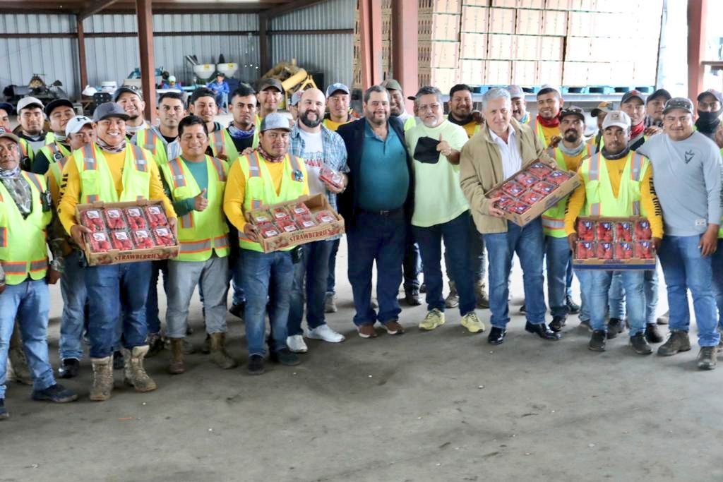 Juan Sabines Guerrero +🤚🏽 on Twitter "We visited temporary farmworkers
