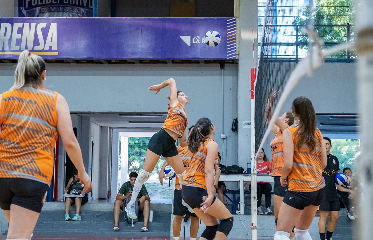 🏐cef5voleylr🏐 tweet media