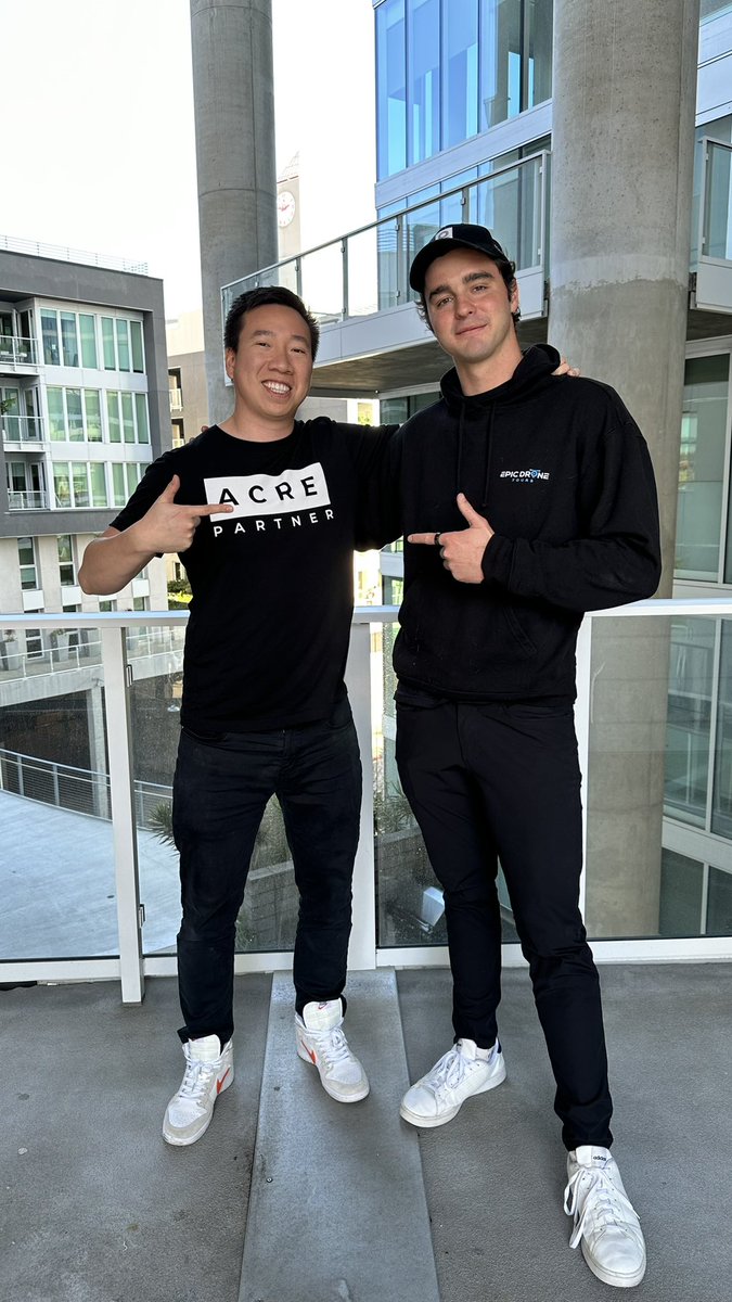 AcrePartner's tweet image. Excited to feature @jackspitser CEO of @epicdronetours in our upcoming episode

From a young curiosity of media to consistency crushing $30k+ months and landing big five figure contracts 🚀