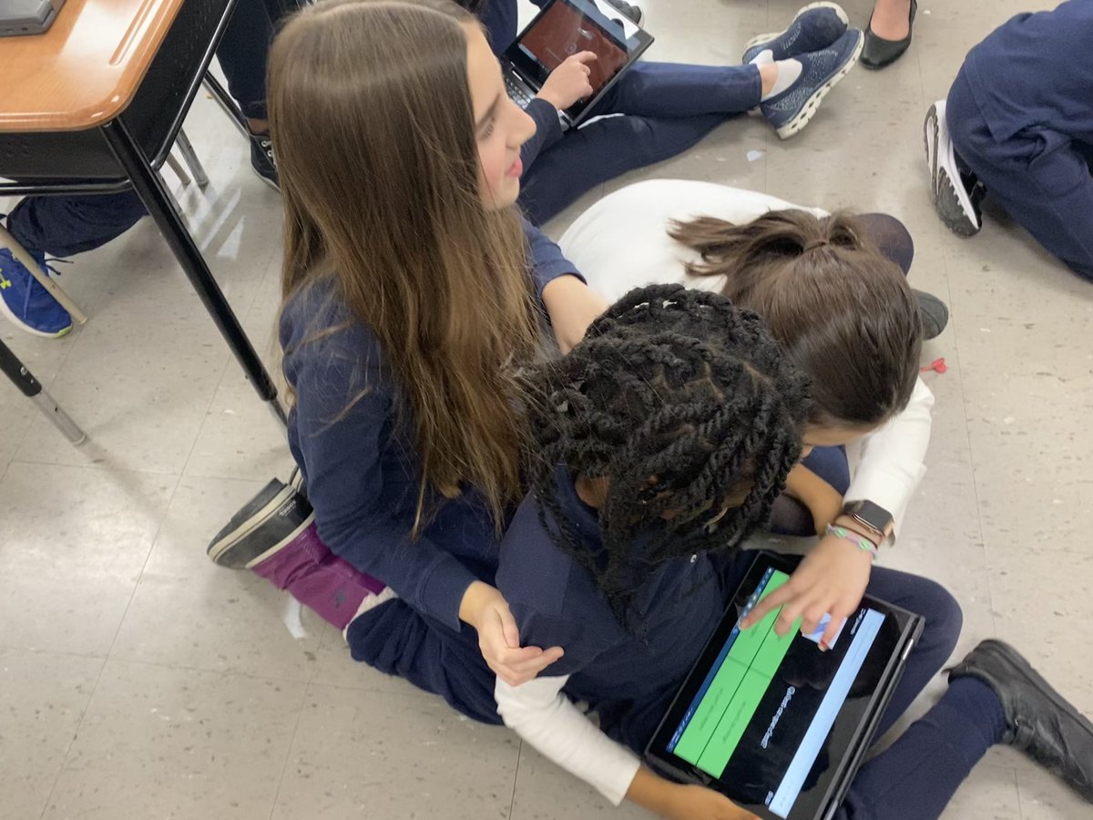 So much fun with our buddies today showing them how to play <a href="/PlayBlooket/">Blooket</a> and practicing our vocabulaire d’hiver! A perfect way to spend this frosty Friday ❄️ <a href="/stjsces/">St. Joseph CES</a>