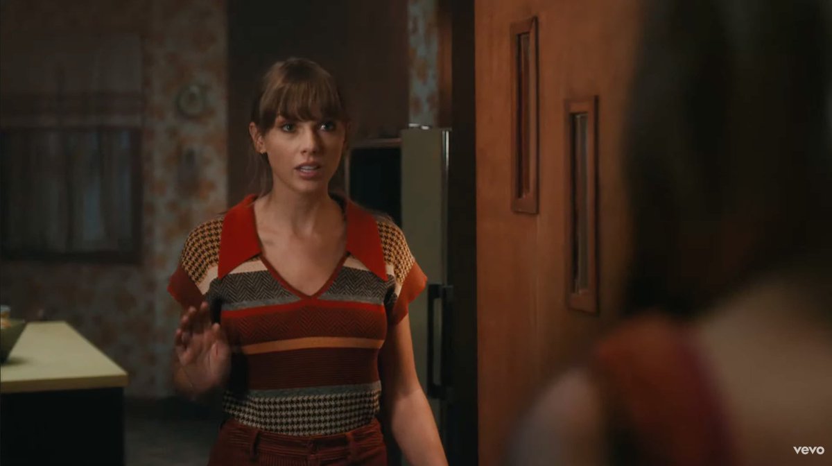 theswiftvoting's tweet photo. 🗳| VOTING PARTY‼️
@updateswiftbr

I'm voting for #AntiHero for #BestLyrics at the #iHeartAwards

GOAL: 300 rts + 300 replies https://t.co/Yk3UY0jSLC
