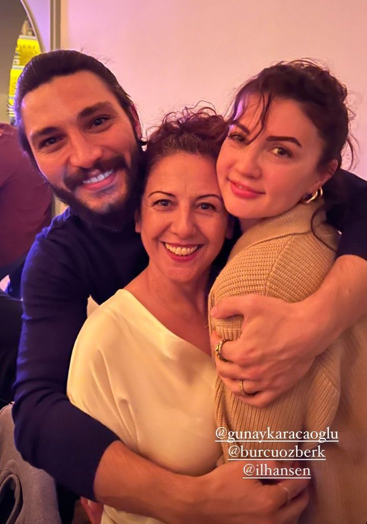 CanSanem_EK's tweet photo. ❤️💫 #BurcuÖzberk #İlhanŞen #GunayKaraCaoglu https://t.co/Ikhz8wkmGt