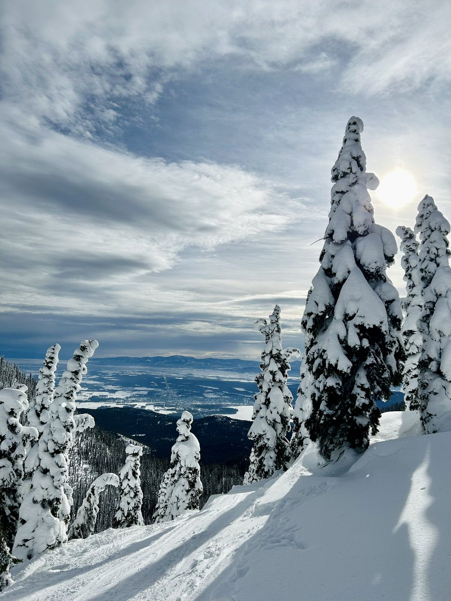 ERobbinsCFalls's tweet photo. #SkiMoreWorkLess https://t.co/MOtcVsgk3O