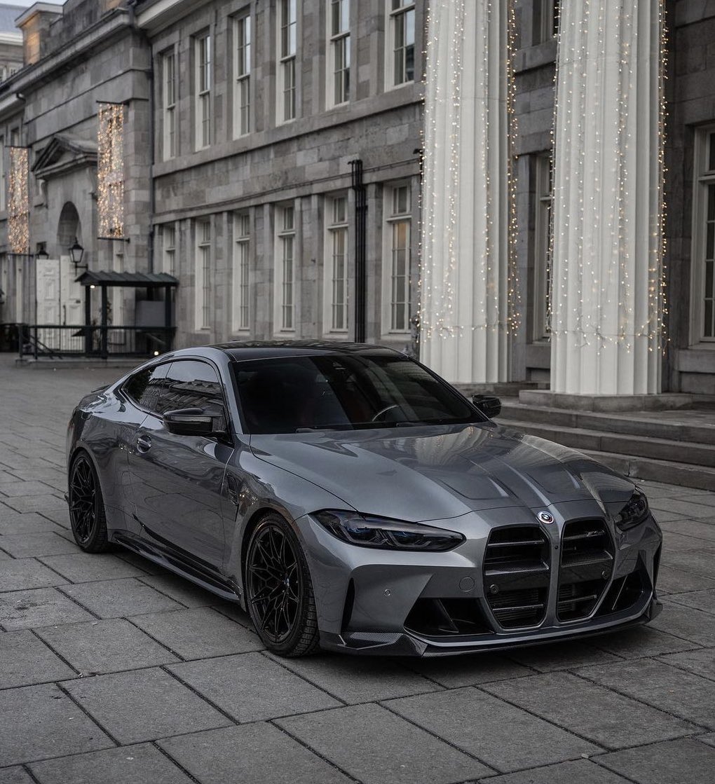 LuxuryCars365's tweet photo. BMW G82 M4 Competition ♠️ https://t.co/QQem8RBKas