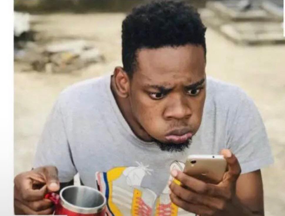 mutore35's tweet photo. Unenge uri busy kufunga Kuti bae wako womuitirei pa vale woona wakasevha Kunzi “kambucha” https://t.co/dVSKnFCrIC