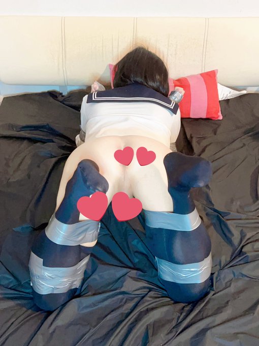 "汪~"（撅屁股  #女装 #男娘 https://t.co/2E5j5v2wox<a href="/tag/%E5%A5%B3%E8%A3%85"class="tags">#女装</a><a href="/tag/%E7%94%B7%E5%A8%98"class="tags">#男娘</a>