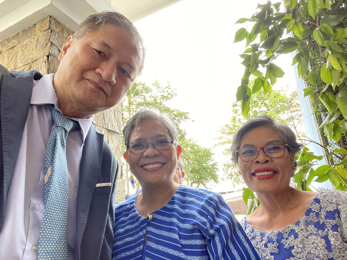 tonylavs's tweet photo. ATM, first of five weddings in February! The bride and groom Junnie and Hazel were my students in law school at Xavier University. I am also close to Hazel’s mom and have known Hazel since she was an infant. https://t.co/q5VVcngh2i