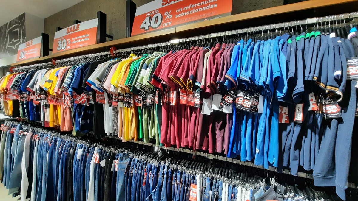 unicooutlet's tweet photo. Para ti que te gusta comprar con descuentos 🥳🤩 en @questoficial_ encuentras todo lo que necesitas para crear nuevos looks ☝️
¡Comprar lo que quiero es UNICO!
#ElOutletdeColombia ☝🏼💛
#MegaOutlet #ElOutletdelOccidenteColombiano #ElOutletdelaCosta #comprarloquequieroesunico ☝ https://t.co/B4Tuyy3kLp