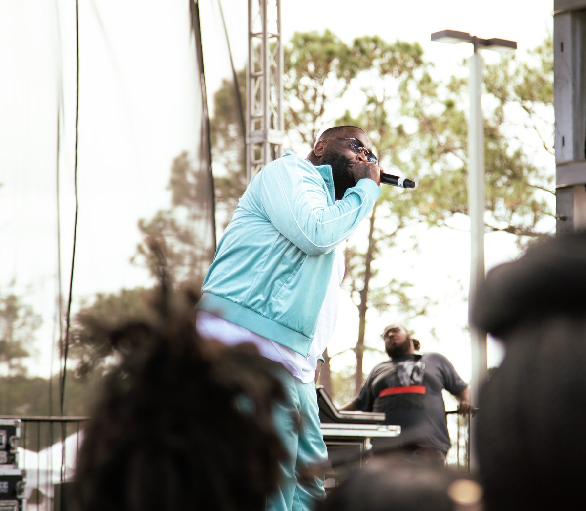 g_onfilms's tweet photo. Some shots from #hoco22 @bethunecookman last year. The shots that started it all 🫶🏾🤍 #concertphotography #music #BlackHistoryMonth #photooftheday https://t.co/zFdODYCbnw